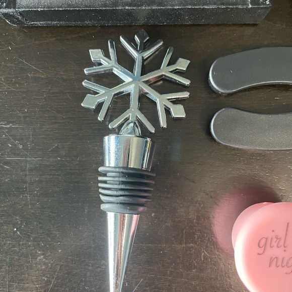 Set of Accessories for the Wine Lover 🍷!! - Picture 3 of 10